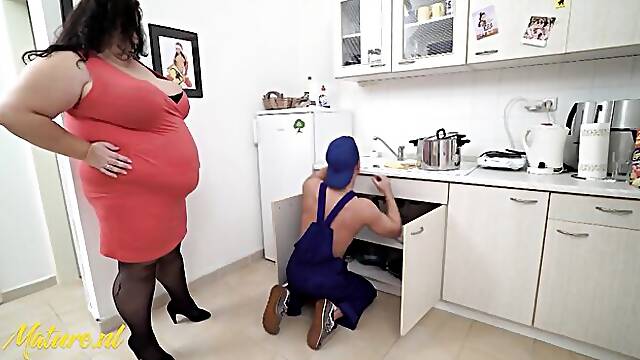 Natural lovebird - chubby milf xxx - Mature NL