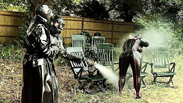 Amateur Honey With A BDSM Fetish