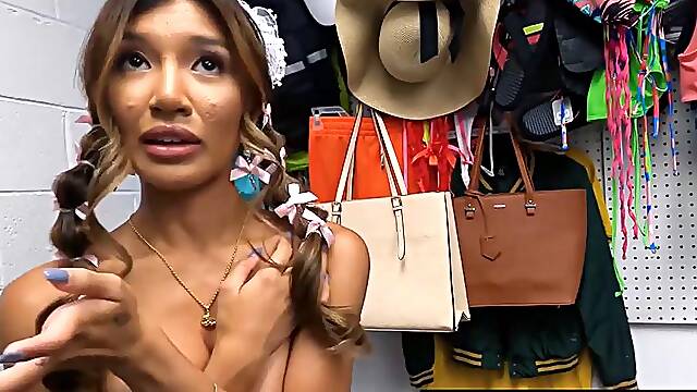 Naughty thief Clara Trinity barters pussy for jewels ft. Jack Vegas: Porn