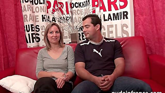 Amateur french couple having sex in front of our camera