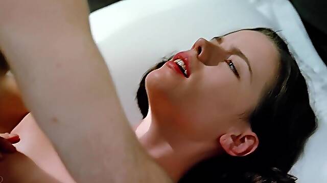 Kate Beckinsale - Haunted (1995), Kate Beckinsale nude - Haunted (1995)