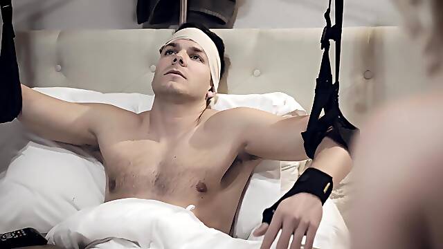 Kit Mercer - Moms Helping Hands