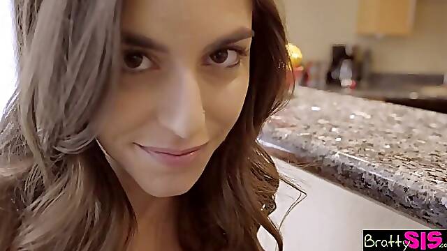 Skinny bitch seduced her best friends boyfriend and offered him her soaking wet pussy for free