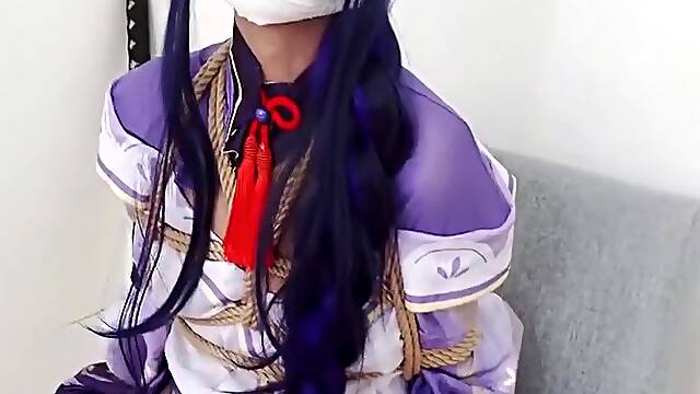 Genshin Cosplay Bondage1