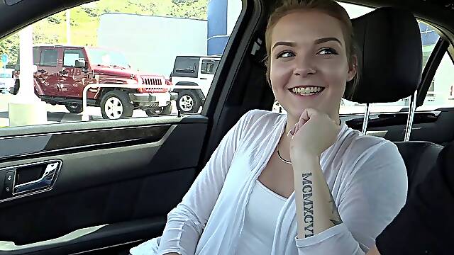 Penetrating the juicy cunt of a cutie with dimples Ashe