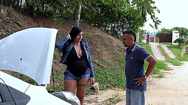 Mechanic repairs a hot mother Id like to fucks car in swap for banging her - Tommy Miller