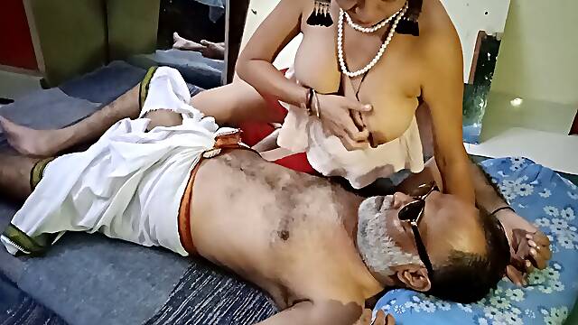 Uncle fuck aunty hard core sex fucking,sucking, super-hot milk cans nippal, cooter