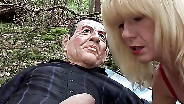 Amazing blonde milf gets anally fucked outdoors