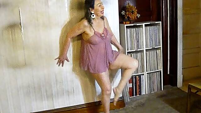 Erotic dance on This Magic Moment song