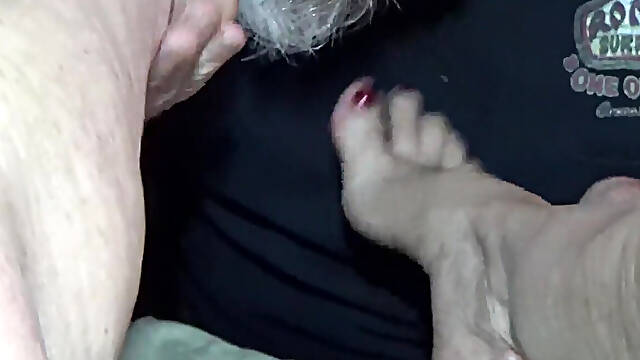Sucking Stepaunts Mature Toes Feet I Lick She Cums JOI